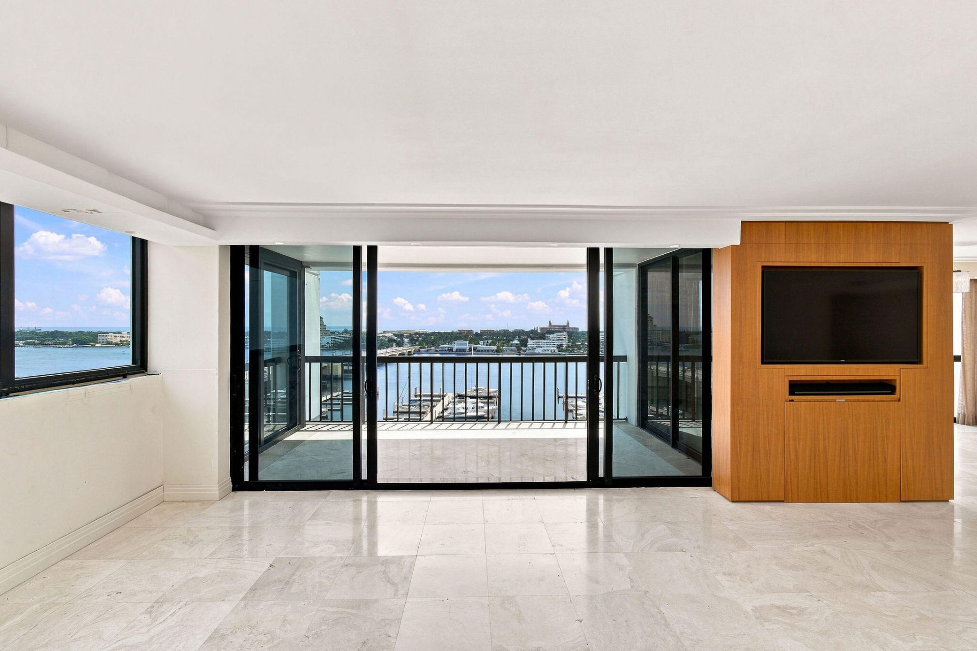 400 N Flagler Drive, Unit 1701, West Palm Beach, FL 33401 Photo