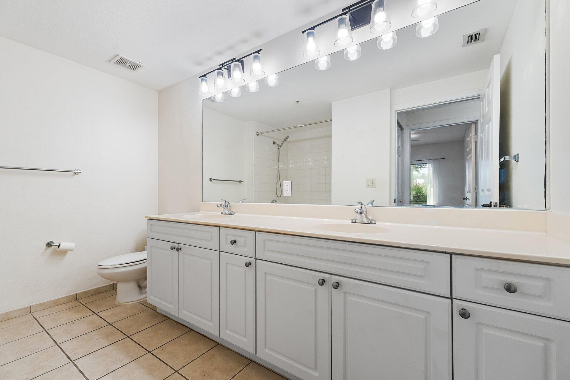 3020 Alcazar Place, Unit 106, Palm Beach Gardens, FL 33410 Photo