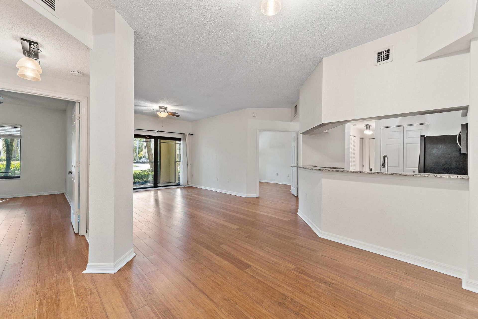 3020 Alcazar Place, Unit 106, Palm Beach Gardens, FL 33410 Photo