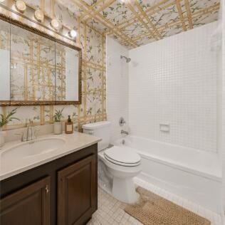 1100 St Charles Place, Unit PH3, Pembroke Pines, FL 33026 Photo
