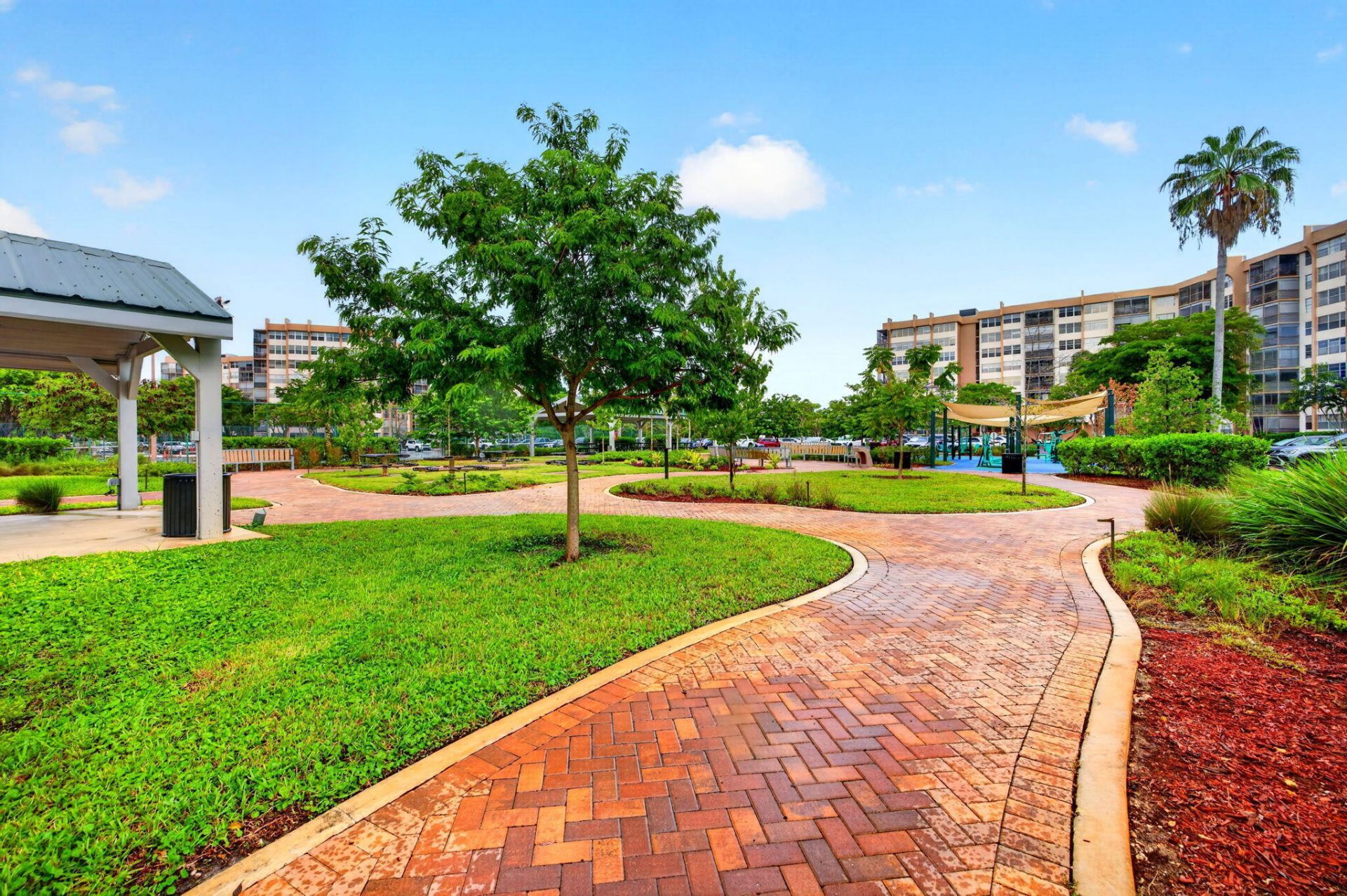 1100 St Charles Place, Unit PH3, Pembroke Pines, FL 33026 Photo