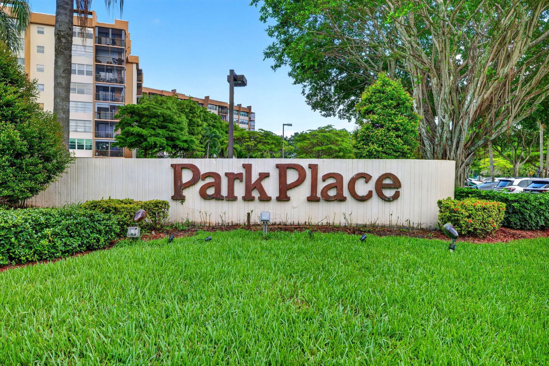 1100 St Charles Place, Unit PH3, Pembroke Pines, FL 33026 Photo