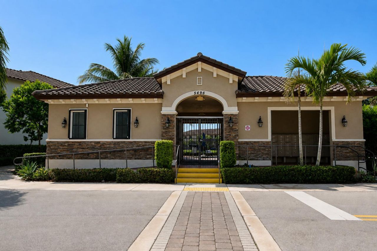 5437 NW 27th Court, Margate, FL 33063 Photo