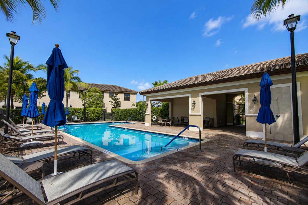 5437 NW 27th Court, Margate, FL 33063 Photo