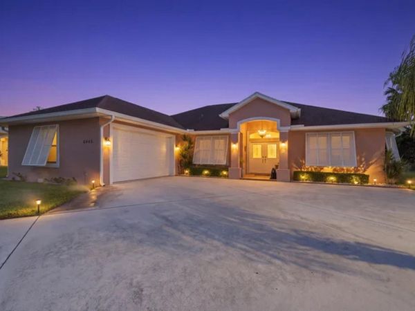 6445 36th Place, Vero Beach, FL 32966