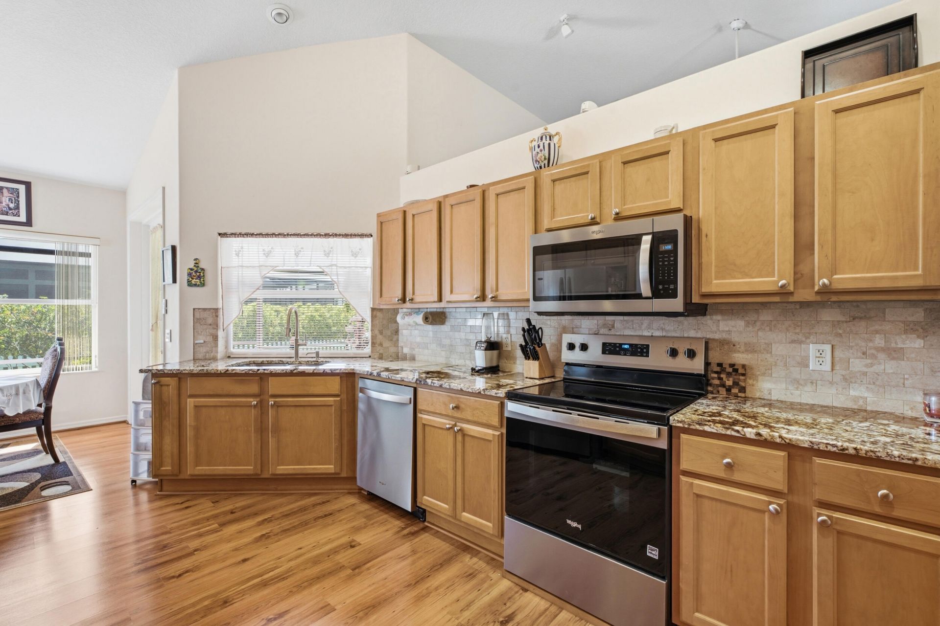 6445 36th Place, Vero Beach, FL 32966 Photo
