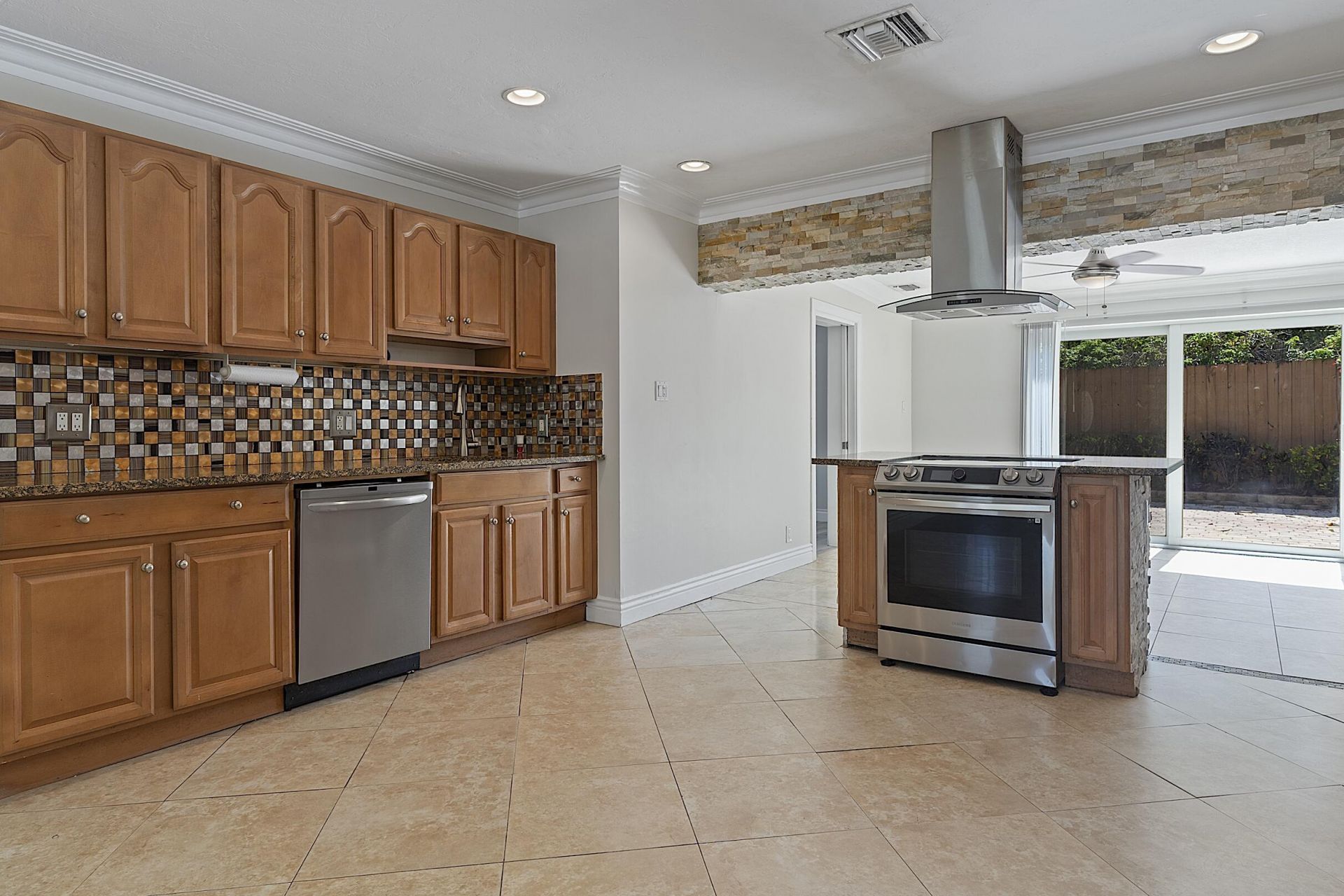 3100 S Seacrest Boulevard, Boynton Beach, FL 33435 Photo