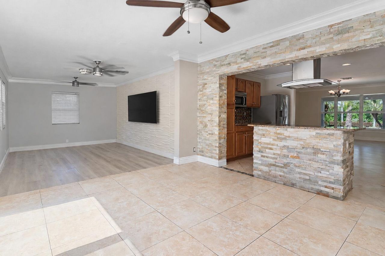 3100 S Seacrest Boulevard, Boynton Beach, FL 33435 Photo