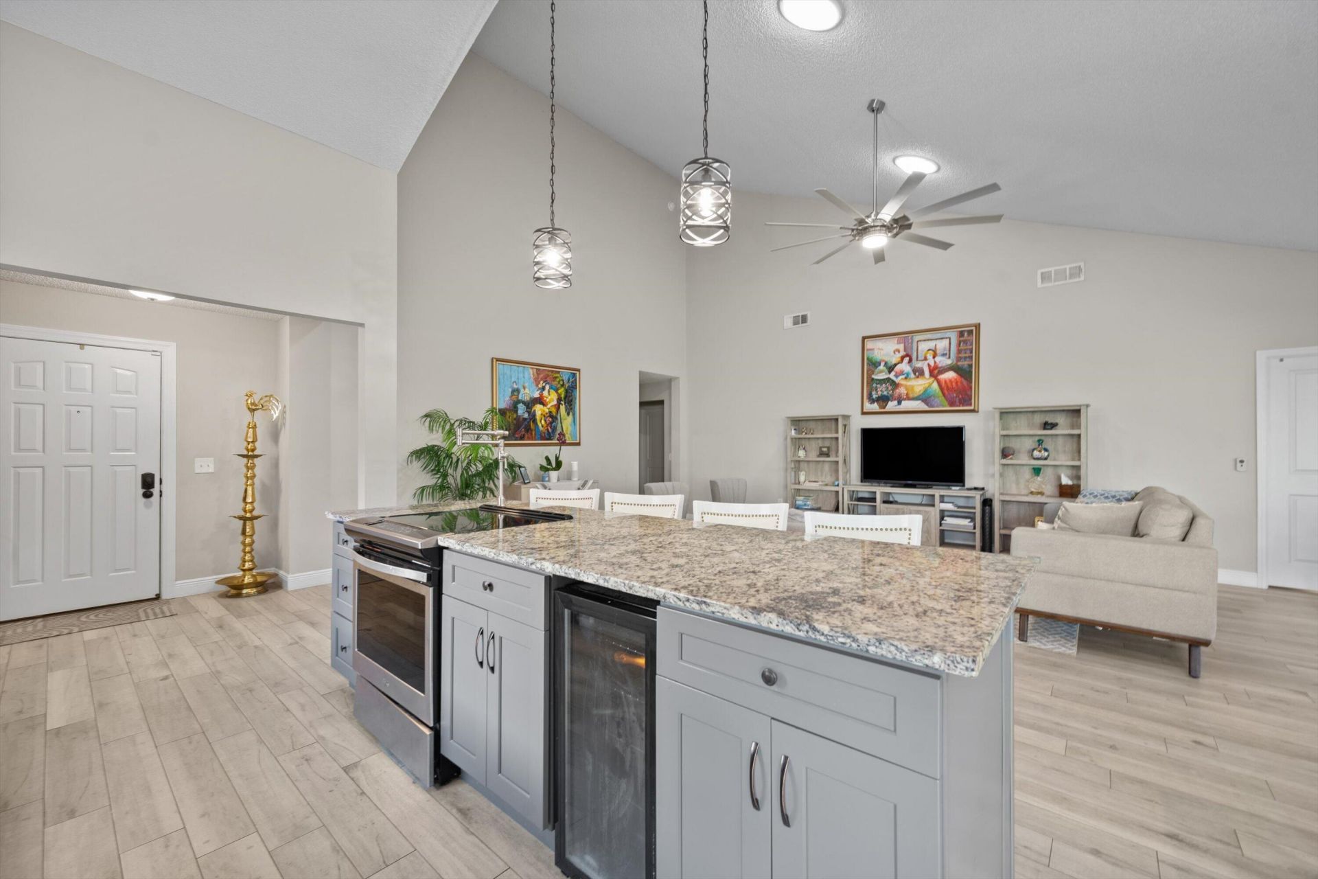 2895 Farragut Lane, West Palm Beach, FL 33409 Photo