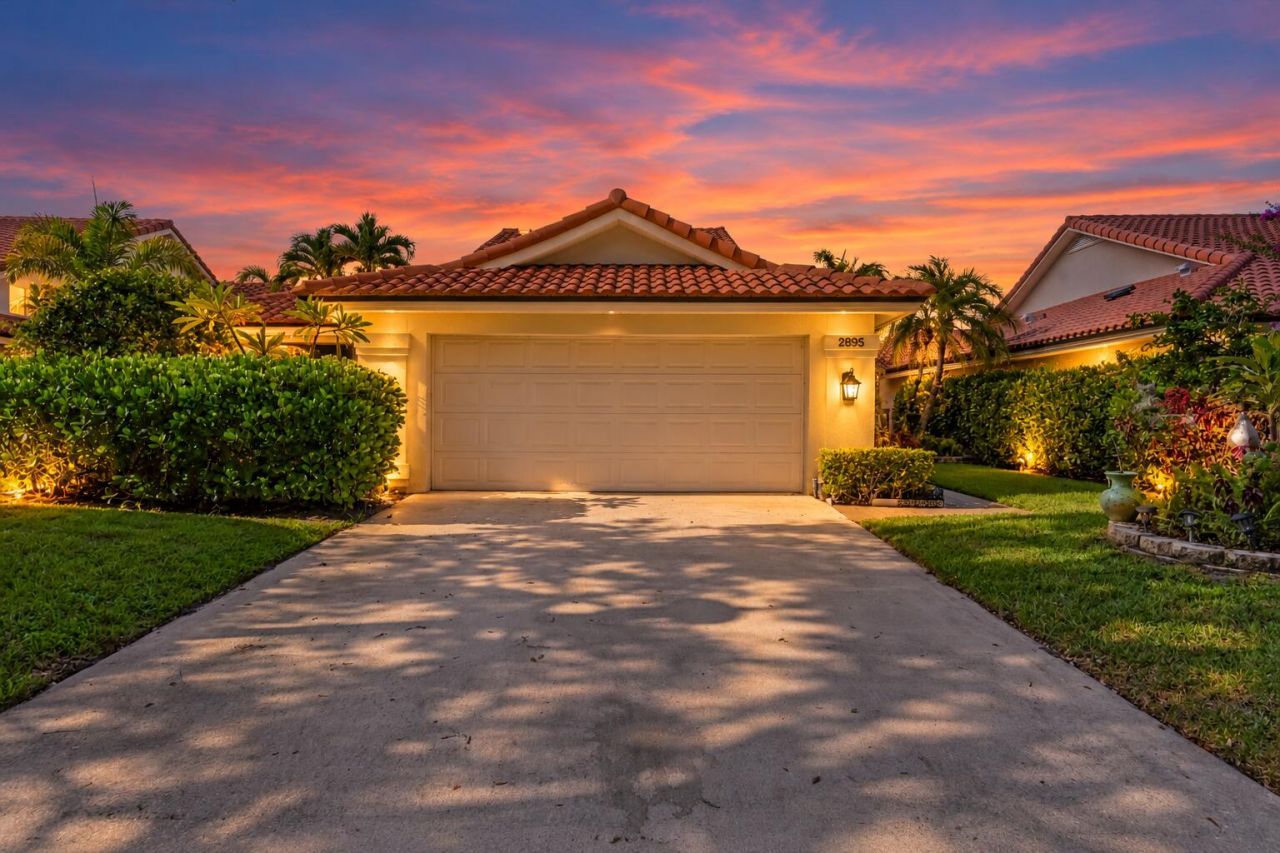 2895 Farragut Lane, West Palm Beach, FL 33409 Photo
