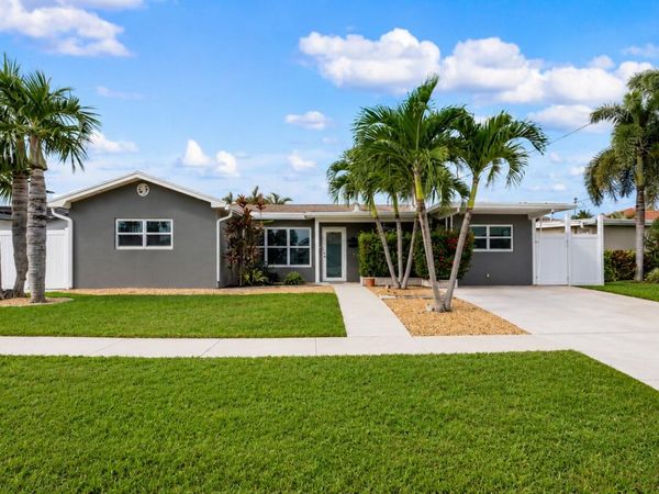 935 Nautilus Isle, Dania Beach, FL 33004