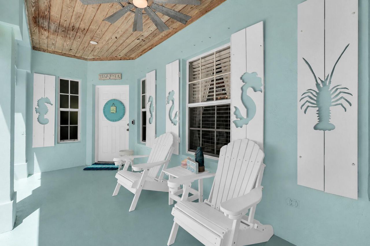 10831 SE Pinegrove Street, Tequesta, FL 33469 Photo