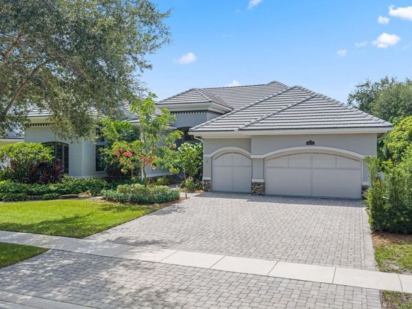 8977 Stone Pier Drive, Boynton Beach, FL 33472