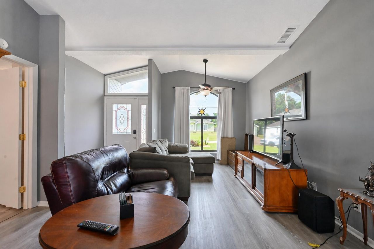 409 SW Voltair Terrace, Port Saint Lucie, FL 34984 Photo