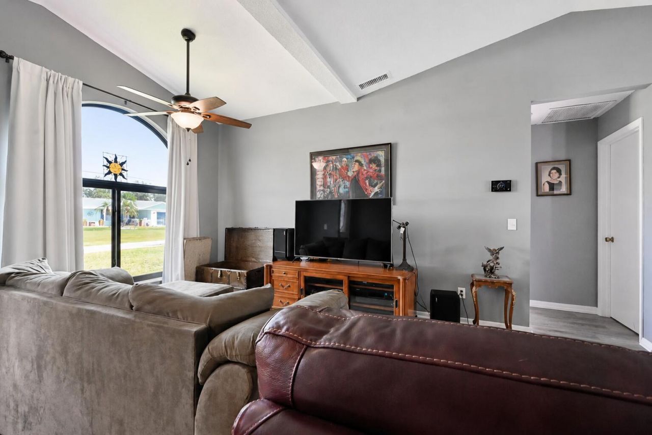 409 SW Voltair Terrace, Port Saint Lucie, FL 34984 Photo