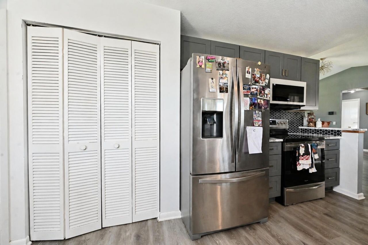 409 SW Voltair Terrace, Port Saint Lucie, FL 34984 Photo