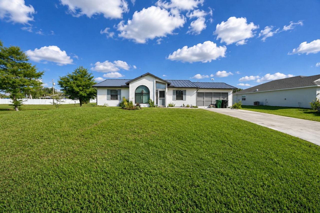 409 SW Voltair Terrace, Port Saint Lucie, FL 34984 Photo