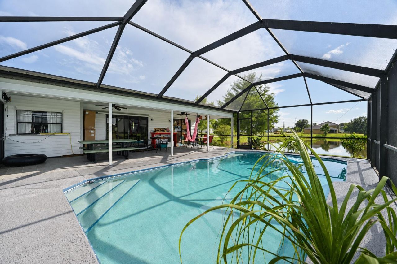 409 SW Voltair Terrace, Port Saint Lucie, FL 34984 Photo