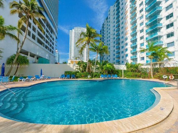 4001 S Ocean Dr , Unit 3J, Hollywood, FL 33019