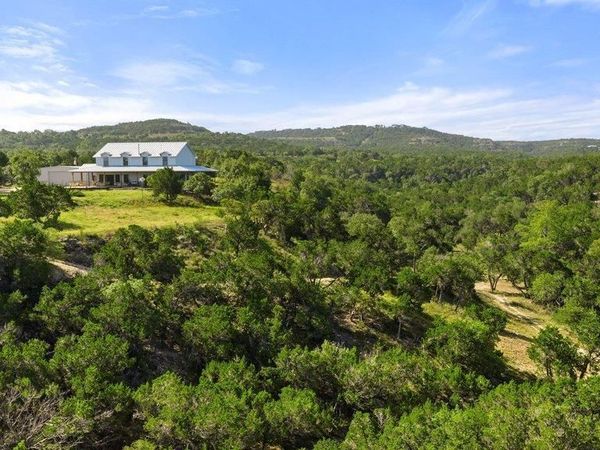 1101 Windy Hills Rd, Dripping Springs, TX 78620