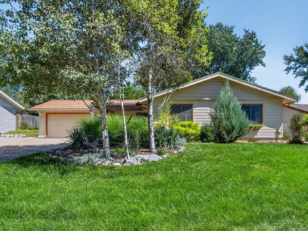 4919 SW 15th Street, Des Moines, IA 50315