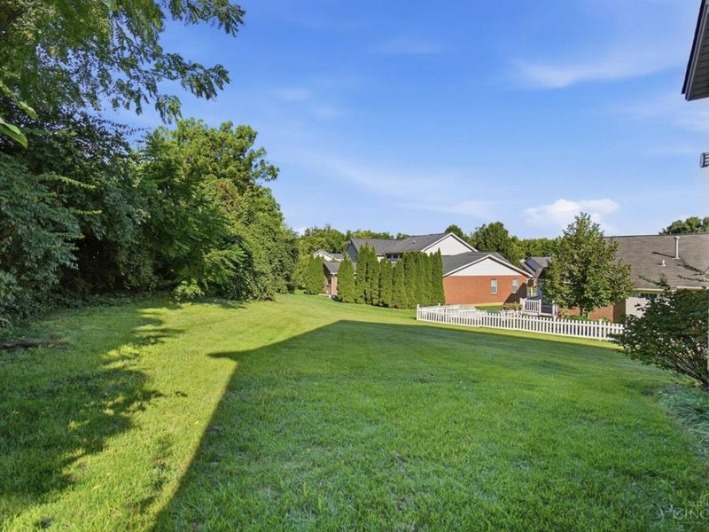 9865 Seward Road, Fairfield, OH 45014 Photo 36