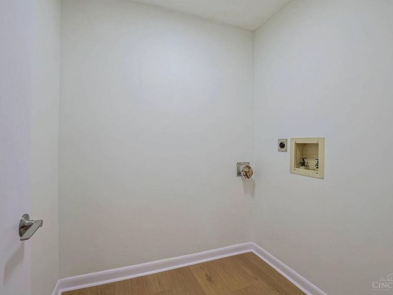 1937 Chaucer Drive, Unit A, Sycamore Township, OH 45237 Photo 17