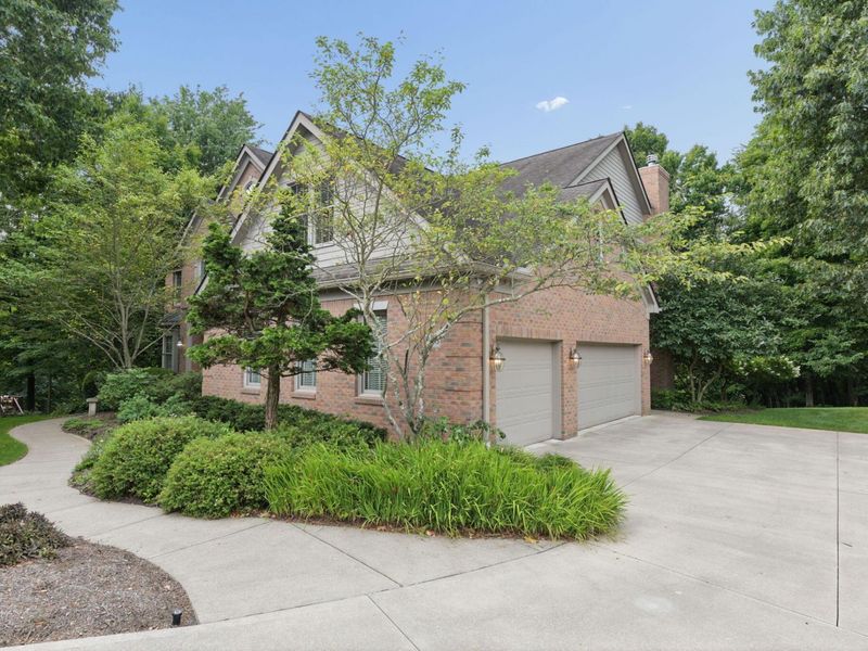 358 Bryn Du Drive, Granville, OH 43023 Photo 3