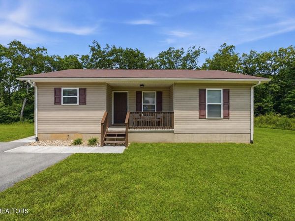 44 Dewey Drive, Crossville, TN 38555