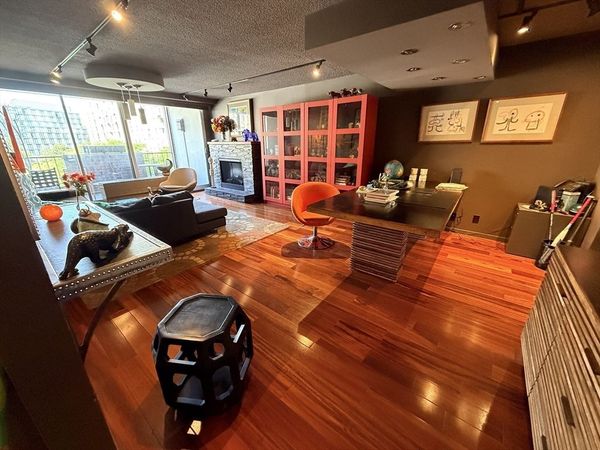77 Pond Ave, Unit 509, Brookline, MA 02445