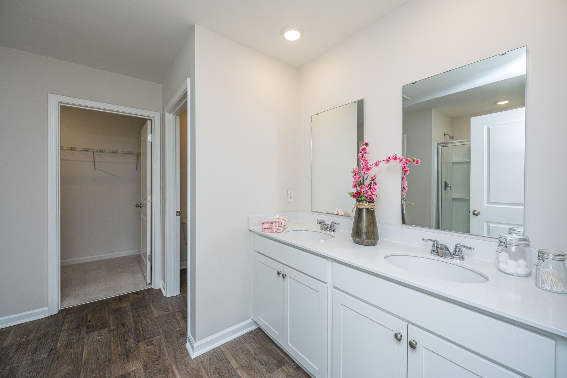 126 Lagoona Drive Photo 15