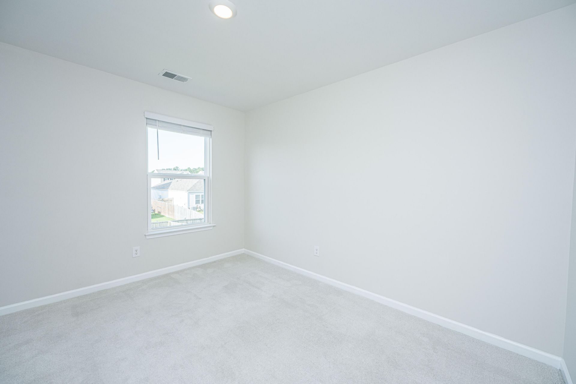 126 Lagoona Drive Photo 18