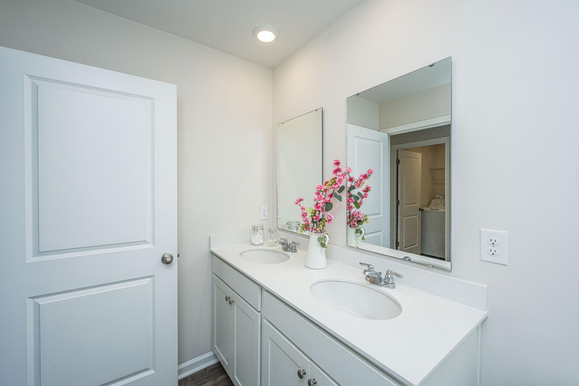 126 Lagoona Drive Photo 23