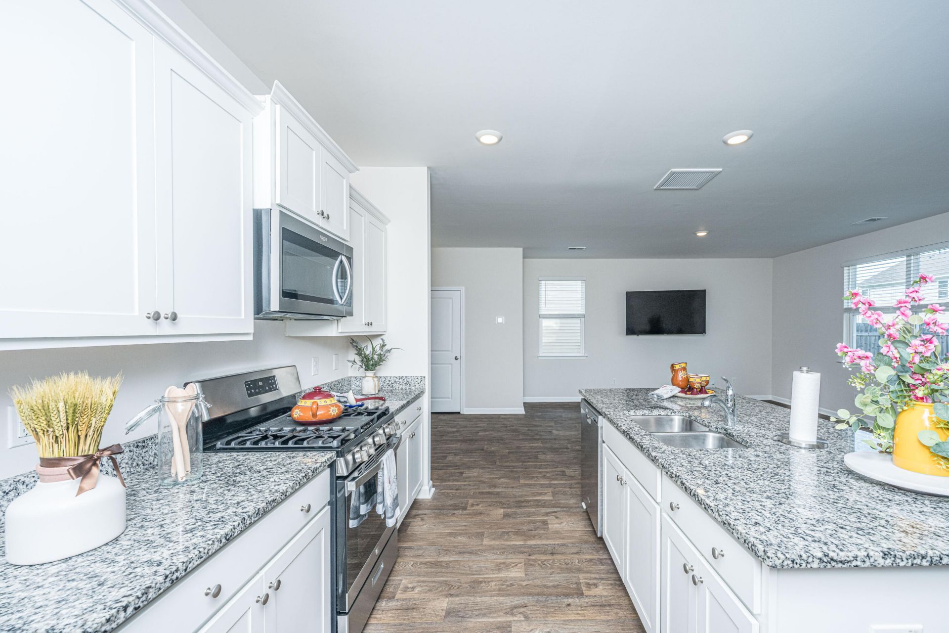 126 Lagoona Drive Photo 6