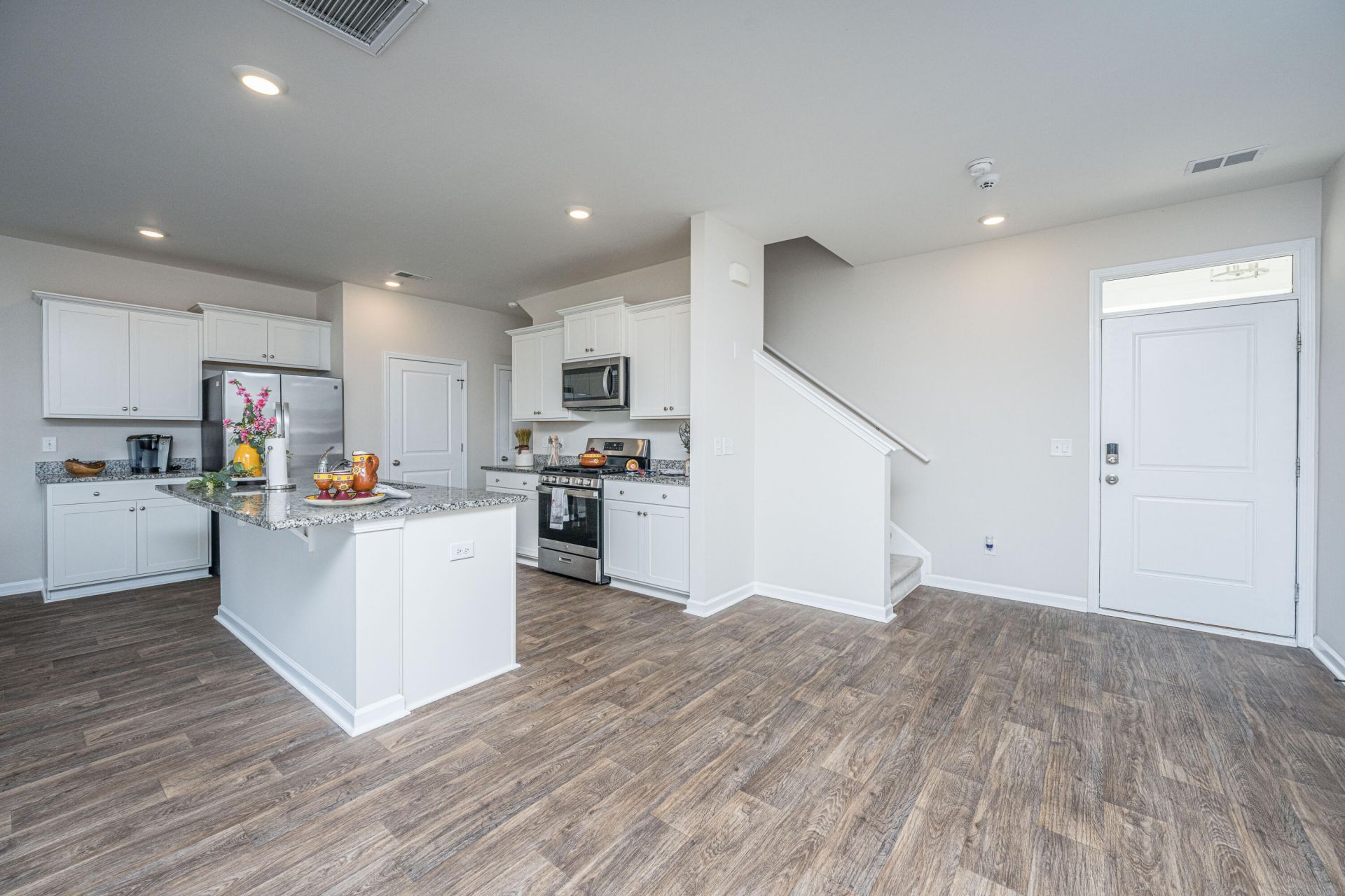 126 Lagoona Drive Photo 8