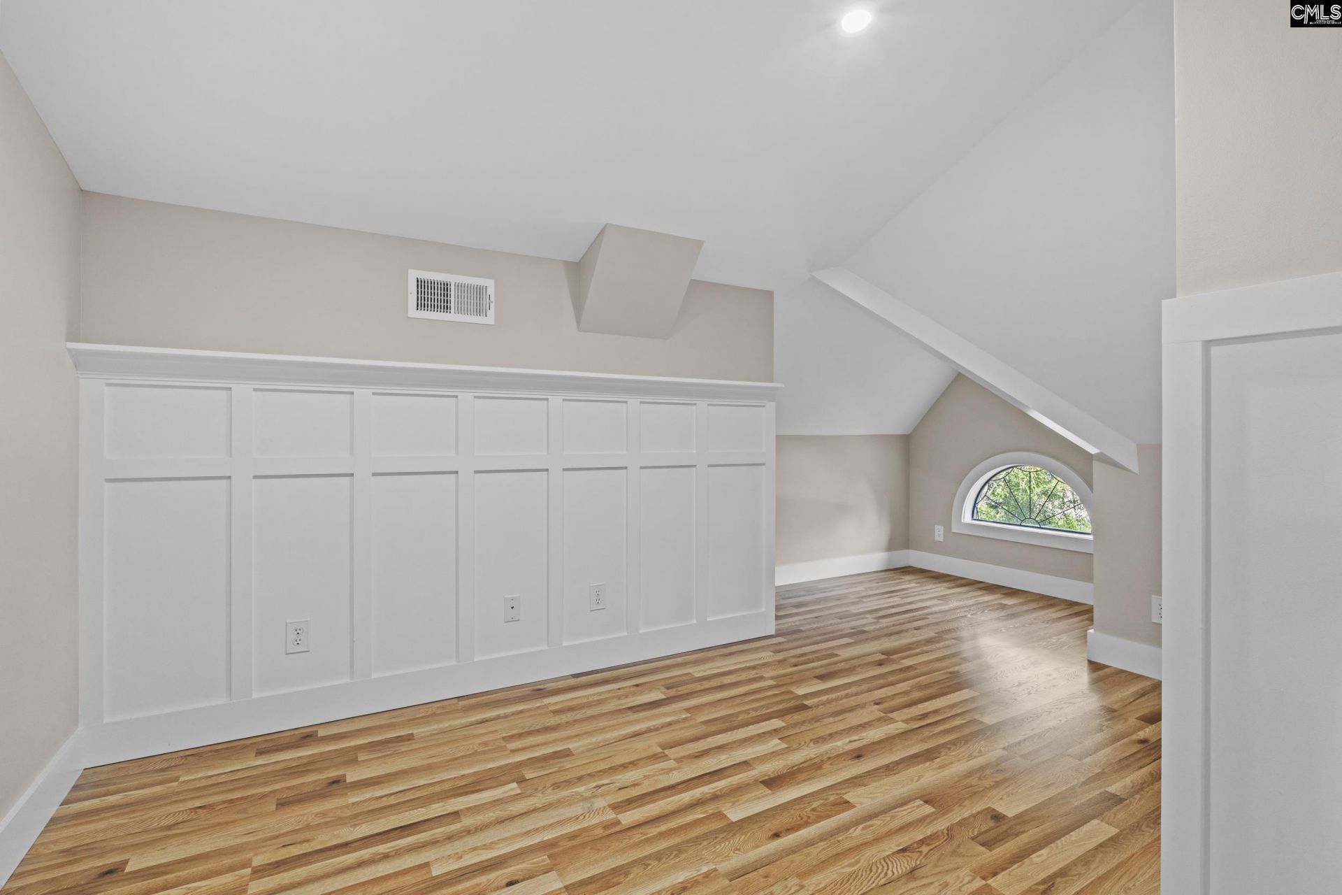 324 N Stonehedge Drive  Photo 22