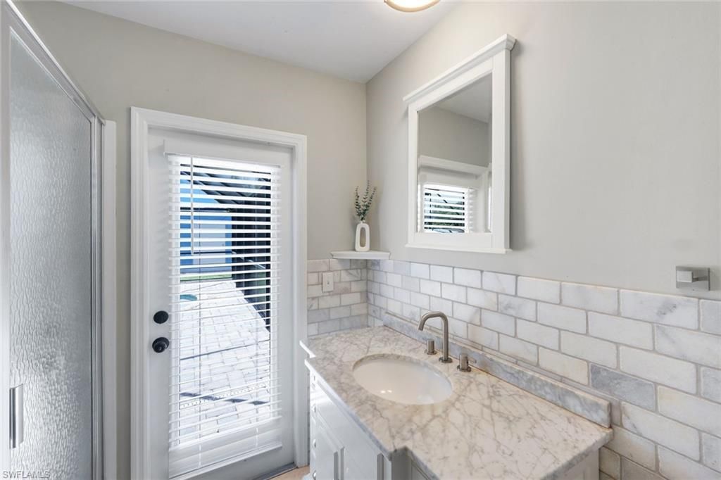 52 1st St , Bonita Springs, FL 34134 Photo