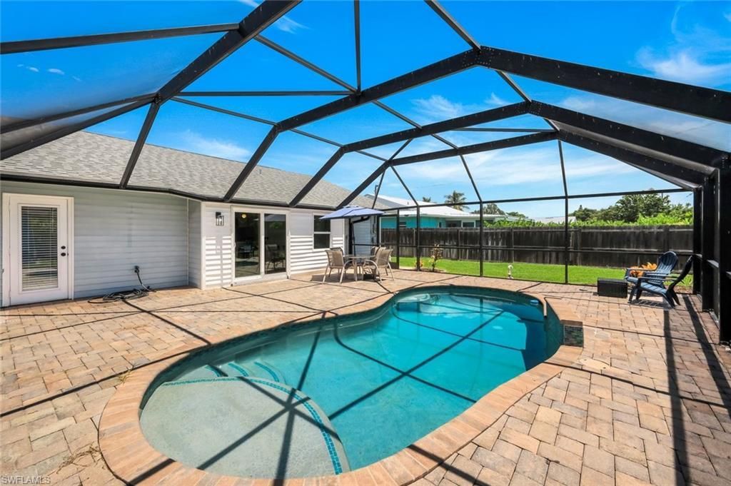 52 1st St , Bonita Springs, FL 34134 Photo