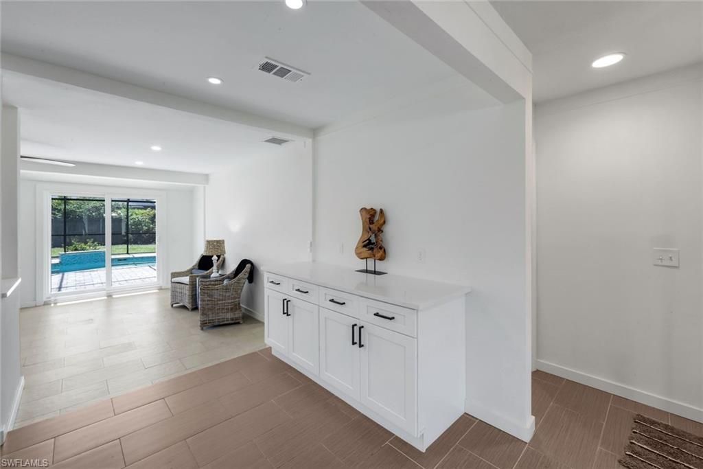 52 1st St , Bonita Springs, FL 34134 Photo