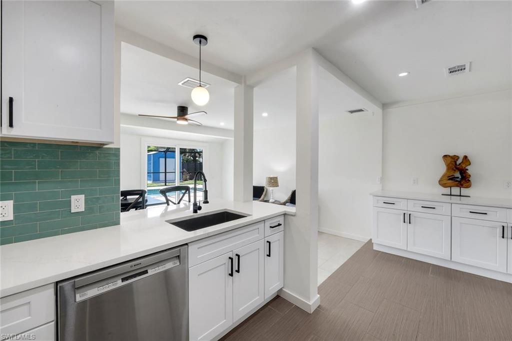 52 1st St , Bonita Springs, FL 34134 Photo