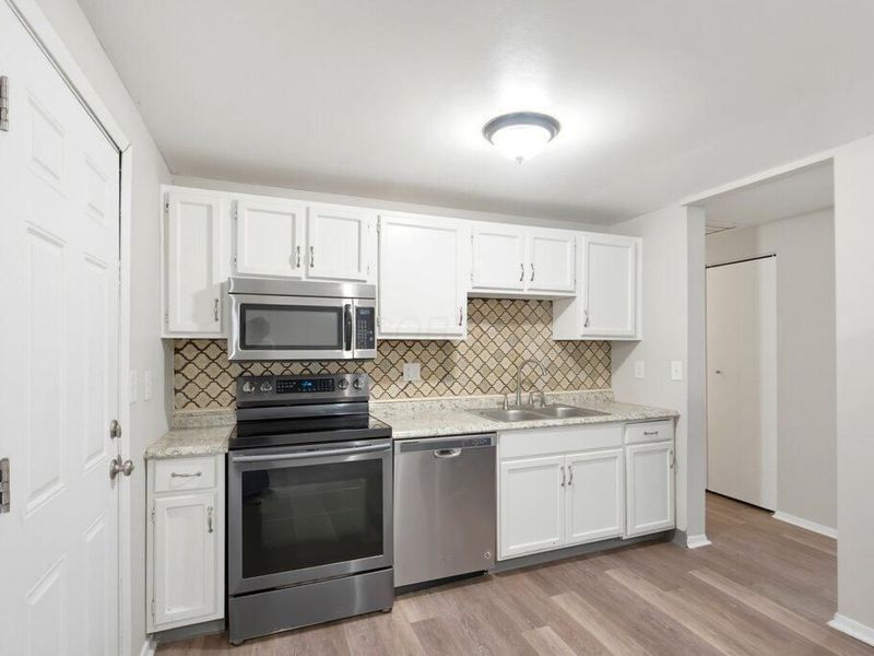 3804 Big Walnut Drive , Groveport, OH 43125 Photo 5