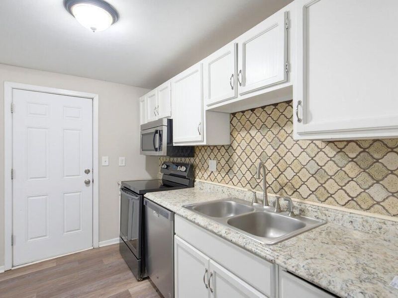 3804 Big Walnut Drive , Groveport, OH 43125 Photo 7
