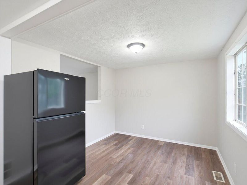 3804 Big Walnut Drive , Groveport, OH 43125 Photo 8