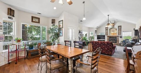 2857 Moonshine Ln, Loomis, CA 95650 Photo