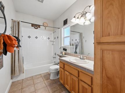 2857 Moonshine Ln, Loomis, CA 95650 Photo
