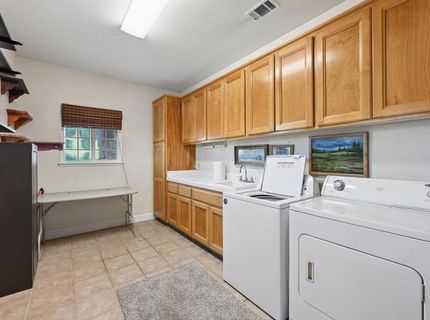 2857 Moonshine Ln, Loomis, CA 95650 Photo