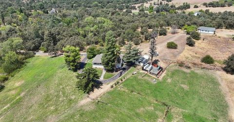 2857 Moonshine Ln, Loomis, CA 95650 Photo