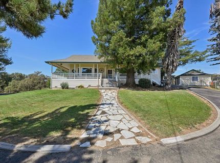 2857 Moonshine Ln, Loomis, CA 95650 Photo