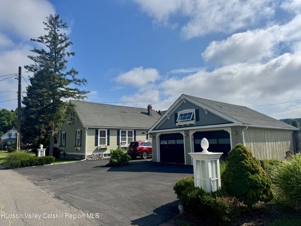15 Esopus Avenue, Kingston, NY 12401