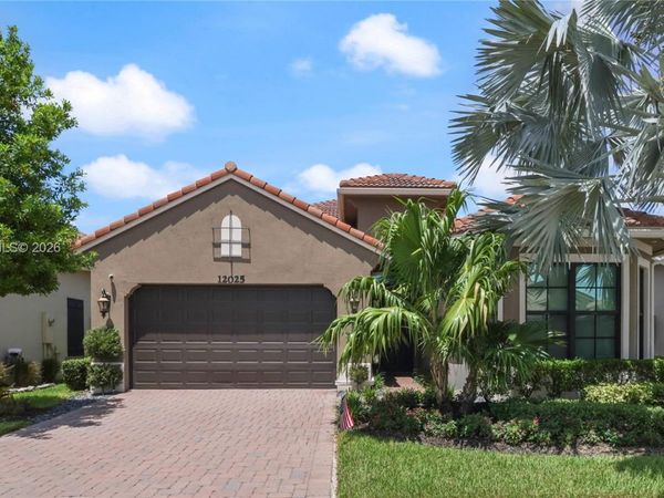 12025 Kalmar Cir North, Parkland, FL 33076